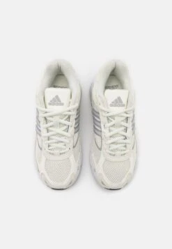 Adidas Originals Response Cl - Sneakers Laag - White Tint/Silver Metallic -Mode Kledingwinkel c79f0439c6a14d758d883b40e48b4162
