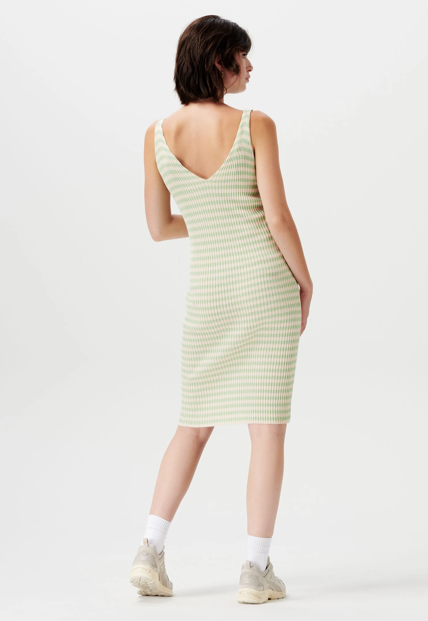 SUPERMOM Hebron - Gebreide Jurk - Bok Choy 4 SUPERMOM Hebron - Gebreide Jurk - Bok Choy - Afbeelding 2