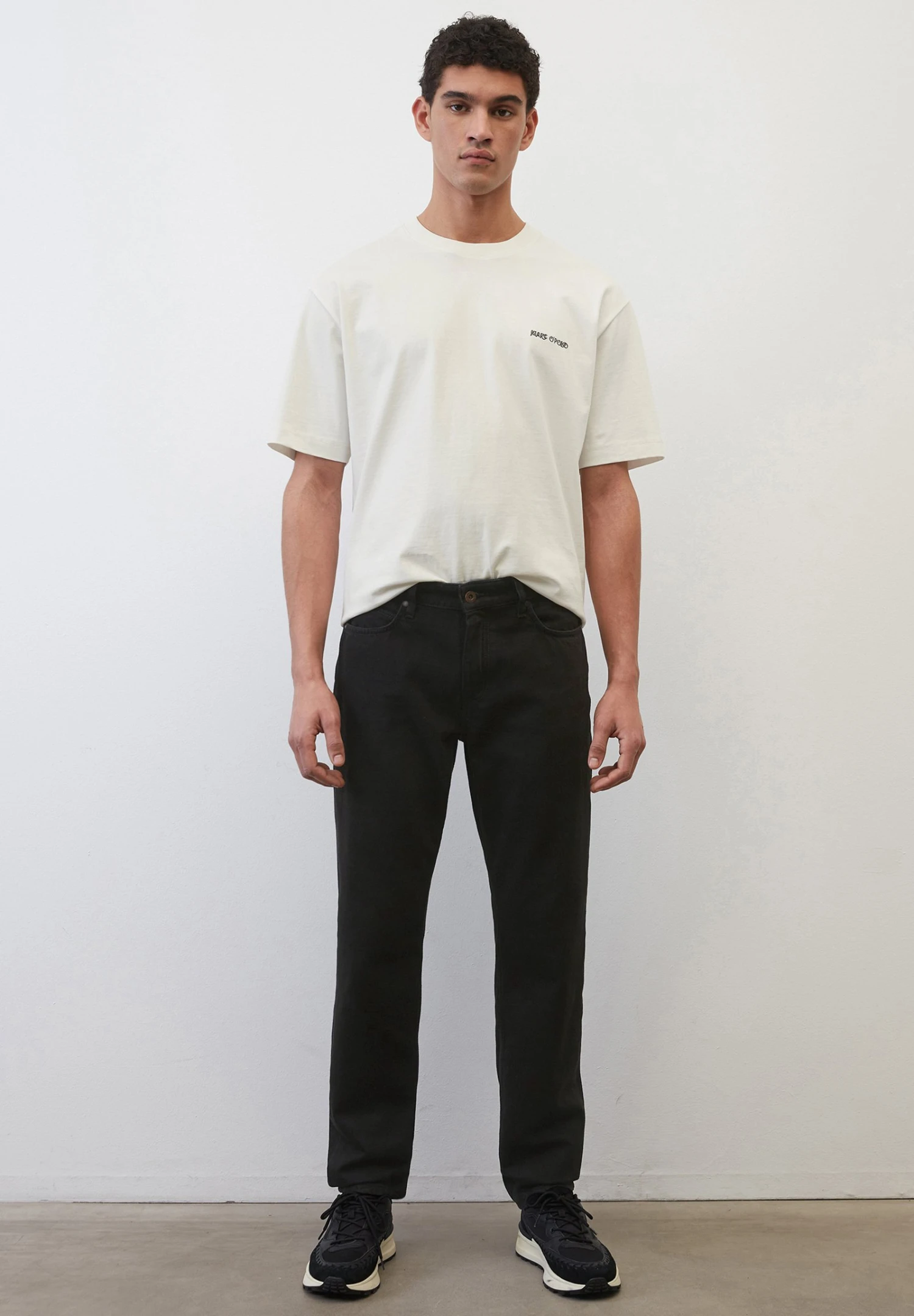 Marc O'Polo Straight Leg Jeans - Black Black Wash 3 Marc O'Polo Straight Leg Jeans - Black Black Wash