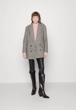 MOSS COPENHAGEN Femme - Trui - Pink Nectar 8 MOSS COPENHAGEN Femme - Trui - Pink Nectar -Mode Kledingwinkel d4aaca69298b4015bca16088380aa962