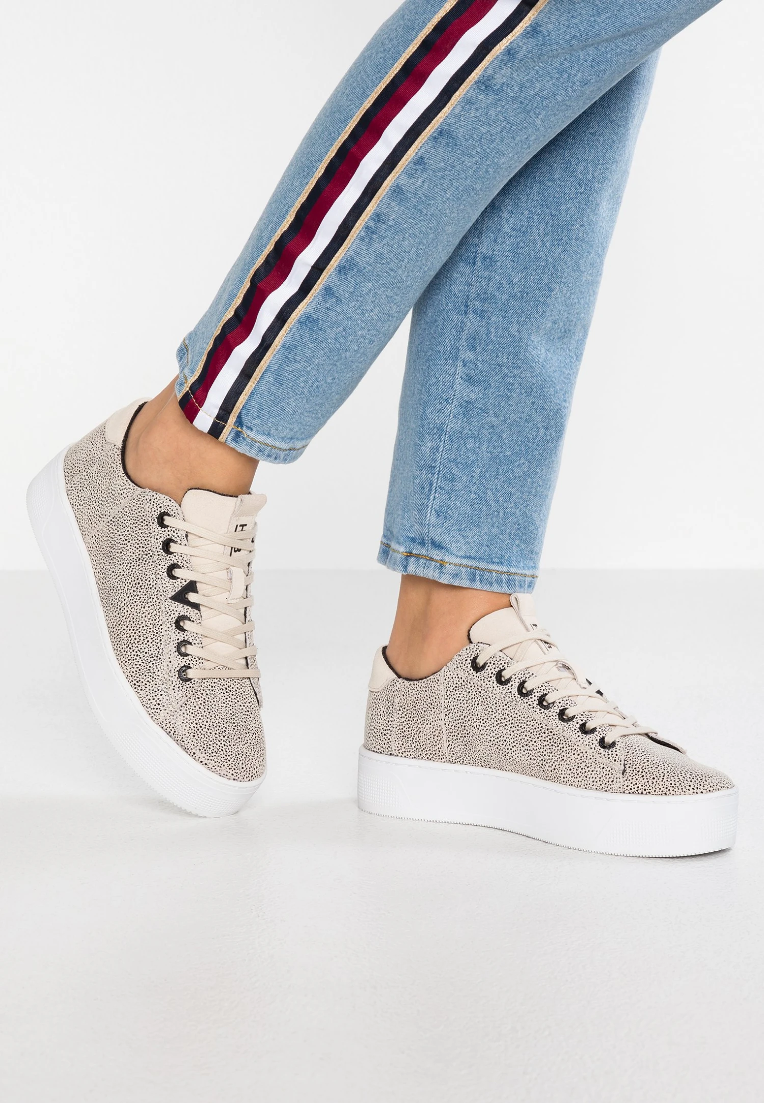 Hook - Sneakers Laag - Vista/White 3 Hook - Sneakers Laag - Vista/White