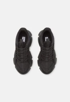Steve Madden Portable - Sneakers Laag - Black -Mode Kledingwinkel d60c91dc12e34a6d807f9a05f14a06e3