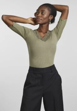 Yaselle V Neck- T-Shirt Print - Vetiver