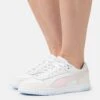 Game Low - Sneakers Laag - Puma White/Frosty Pink/Vapor Gray -Mode Kledingwinkel da130077d6f54ae5b0aa191a3d730c6b