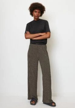 Marc O'Polo Mit Alloverprint Aus Stretchiger- Broek - MultiNordic Sand 8 Marc O'Polo Mit Alloverprint Aus Stretchiger- Broek - MultiNordic Sand -Mode Kledingwinkel dac9fca3d7404e398bc27c3f46225276