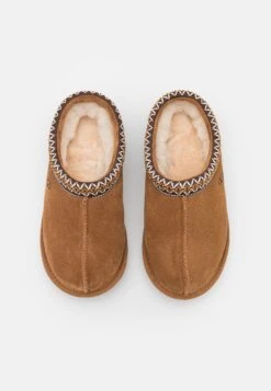Ugg Tasman - Pantoffels - Chestnut 17 Ugg Tasman - Pantoffels - Chestnut -Mode Kledingwinkel dae04d5ae65c469790e27d4f9cecef57