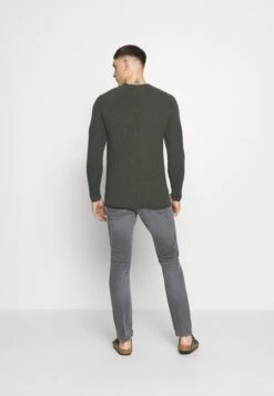 ESPRIT Slim Fit Jeans - Grey Medium Wash -Mode Kledingwinkel dd1df8b02b324e7ca227e6a80533b53a