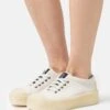Clarks Originals Tor Hoop - Sneakers Laag - Off White -Mode Kledingwinkel dee2b26fe0f74f668b06fd3a46d4ecb2