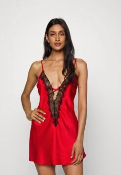 Nieuwe uitgaven -Mode Kledingwinkel e0ac50e16f8f4c2790418513295c6a96