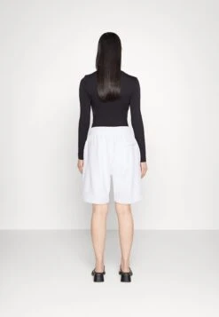 Go - Trainingsbroek - Pure White -Mode Kledingwinkel e2d88dbb4d4d479dbd209ea601651132