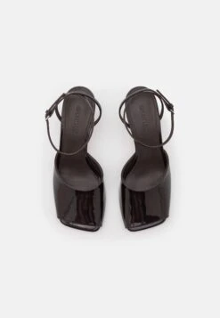 Sportmax Pilard - Sandalen - Nero -Mode Kledingwinkel e48daf279ca6447fb6bb94d3acc2fd81