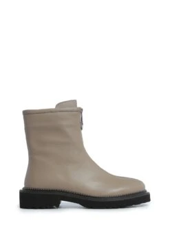 Korte Laarzen - Beige Silver -Mode Kledingwinkel e4a19b692d314a28b154bd56ec532df3