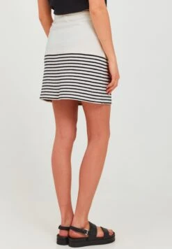 OXMO Oxpippa - Minirok - Black -Mode Kledingwinkel eb75820ec93e4aec9a75357e830e33b5