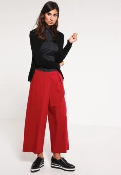 Nieuwe uitgaven -Mode Kledingwinkel ebdaa357eeab4f8491b1b23bc043a9b0