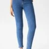 PULL & BEAR High-Waist - Jeans Skinny Fit - Royal Blue -Mode Kledingwinkel ed9f09b87a084f24b9e0e2e5f5aee03a