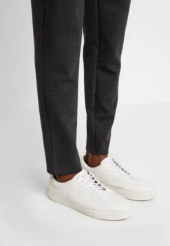 CASUAL FRIDAY Cfpants - Broek - Dark Grey Melange -Mode Kledingwinkel f354be3b83ea47759aea5418a177030e