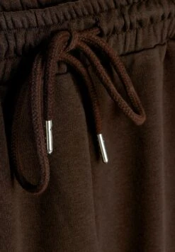 Trainingsbroek - Chocolate -Mode Kledingwinkel f3aae0020ddc4df189144605a42a63a3