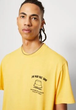 Only & Sons Onsfarris Life Elon Street Tee - T-Shirt Print - Ochre -Mode Kledingwinkel f5e954934fde44fcb741ca6eb0d9b995