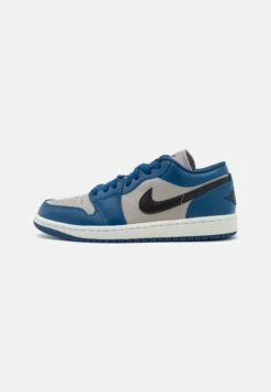 Air Jordan 1- Sneakers Laag - French Blue/Black/College Grey/Sail
