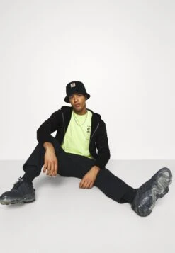 WEEKDAY Standard Zip Hoodie - Sweater Met Rits - Black -Mode Kledingwinkel f9b7fec470504d0796db2da14ba50de5