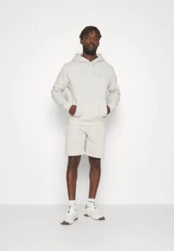 Venum Silent Power Hoodies - Sweater - Beige -Mode Kledingwinkel fb1ca7387a5849d89fd8005cf9ba94cf