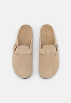 Pier One Leather Unisex - Pantoffels - Beige -Mode Kledingwinkel fb9c0aed91d14aa2a90f9e1af6a1df5d