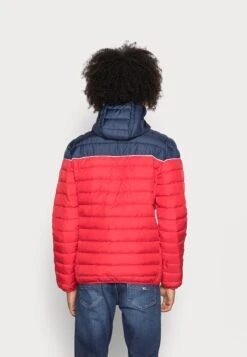 Ellesse Lombardy Padded Jacket - Jas - Red 9 Ellesse Lombardy Padded Jacket - Jas - Red -Mode Kledingwinkel fd9c2f19a6794e3996c540376c3db5b1