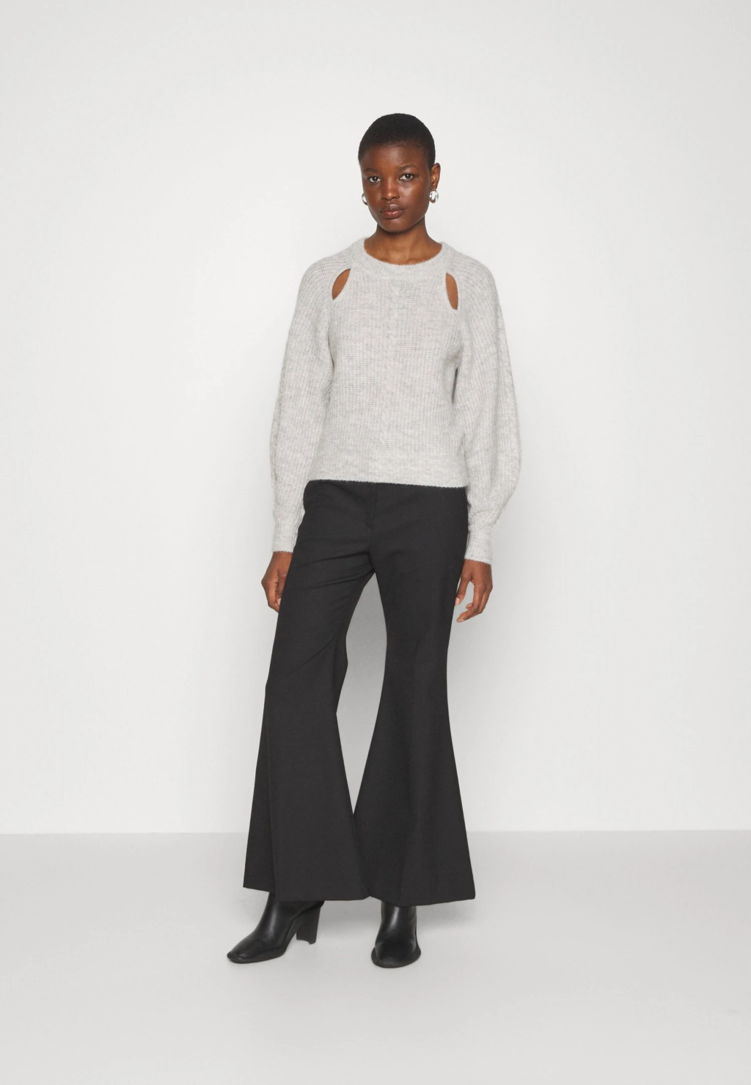 Designers Remix Verona - Trui - Grey 3 Designers Remix Verona - Trui - Grey